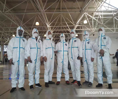 Das eboomya Team ging zur Nigeria-Projekt-Site